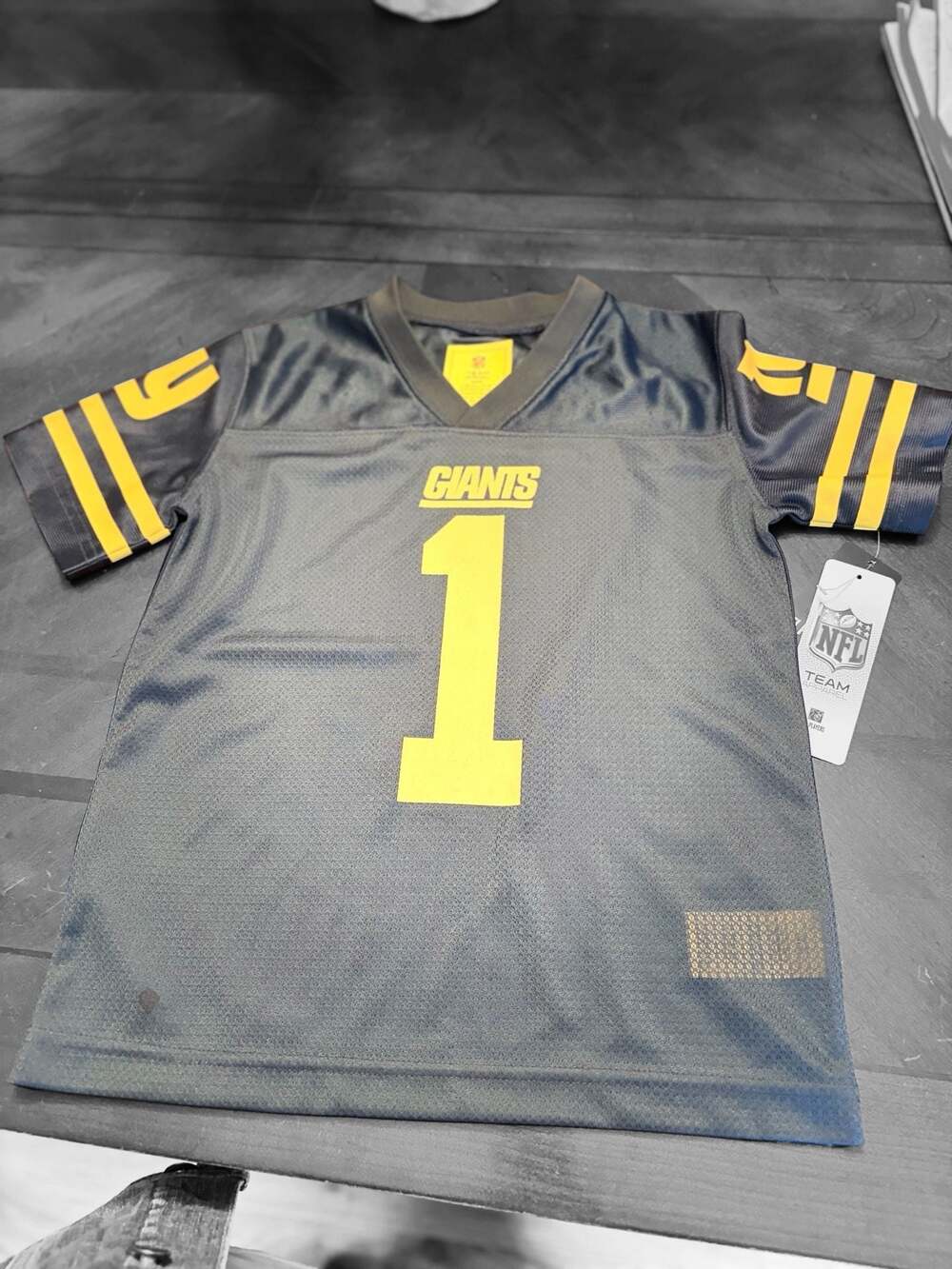 NWT NFL Team Apparel New York Giants #1 Youth Football Jersey Black & Gold Offic